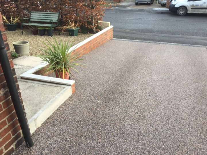 After image of a new Black Cerise resin driveway in Leeds